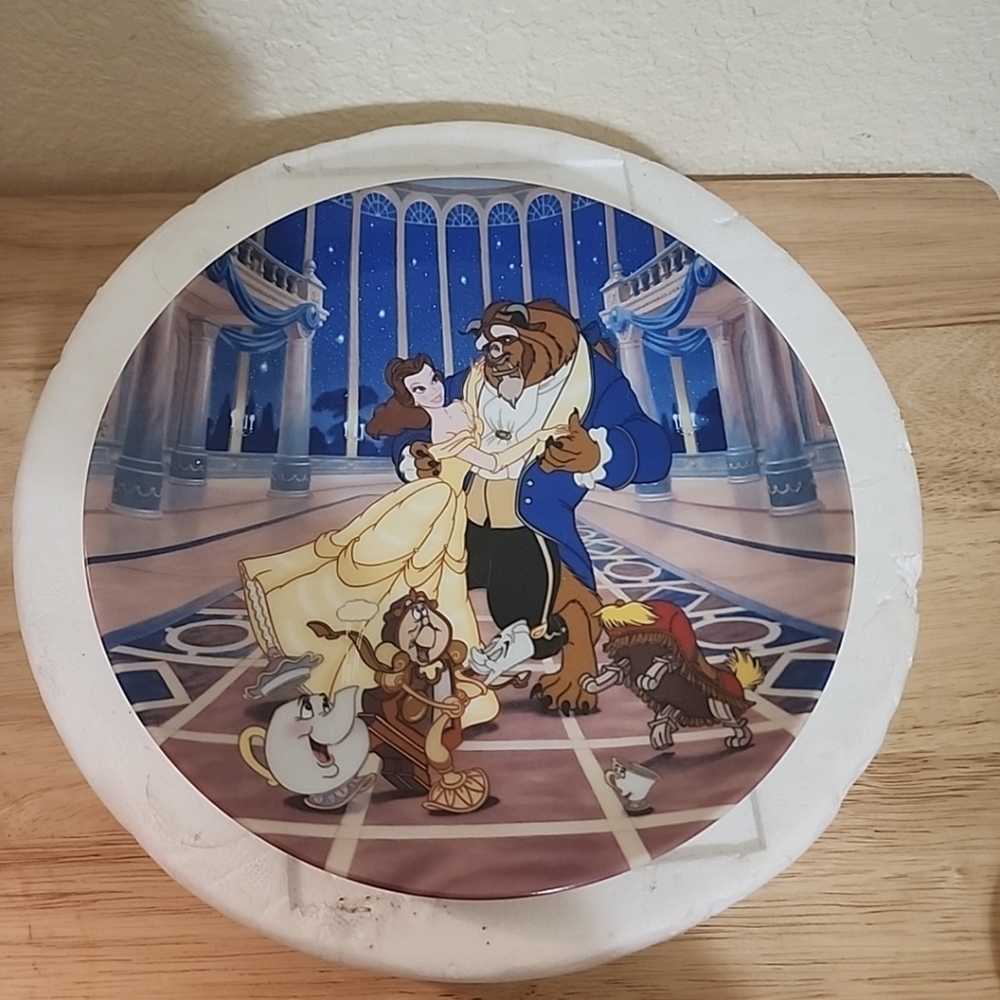 Disney's Beauty & The Beast Love's First Dance Limited Edition Plate 4275A